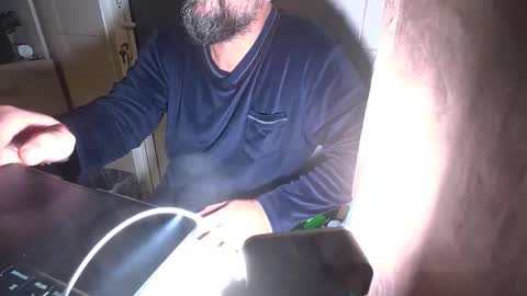 tarkan198 online show from December 14, 2025, 10:25 pm