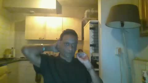 Genaro Thode online show from February 3, 2025, 5:18 am