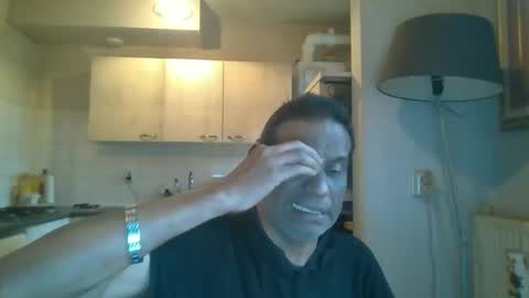 Genaro Thode online show from February 5, 2025, 9:04 am