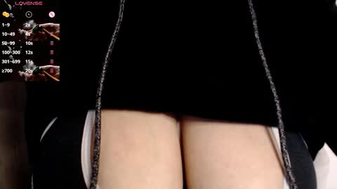 tarrant_ online show from November 7, 2025, 10:54 pm