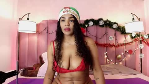 Tasha online show from December 25, 2024, 2:13 pm