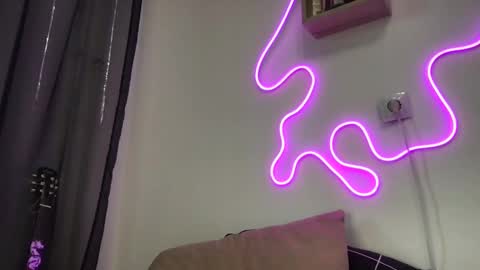 tasteithorny online show from February 1, 2025, 1:09 pm