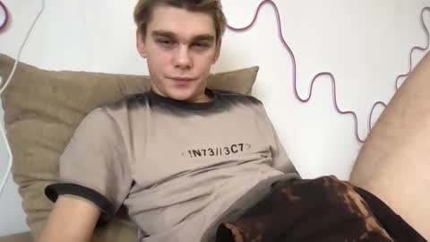 tasteithorny online show from March 11, 2025, 9:56 am