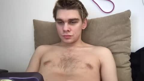 tasteithorny online show from March 12, 2025, 12:04 pm