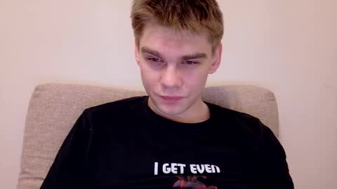 Snapshot of tasteithorny chatting on May 1, 2026, 1:10 am tasteithorny online show from May 1, 2026, 1:10 am