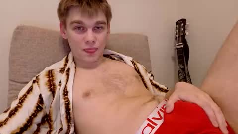 Snapshot of tasteithorny chatting on May 23, 2026, 5:39 pm tasteithorny online show from May 23, 2026, 5:39 pm