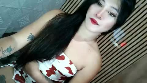   online show from November 4, 2025, 5:50 am