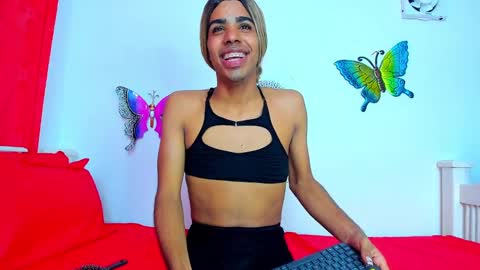 Snapshot of tasty_alan_ chatting on February 2, 2025, 8:19 pm tasty_alan_ online show from February 2, 2025, 8:19 pm