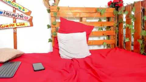 Snapshot of tasty_alan_ chatting on October 10, 2025, 3:44 pm tasty_alan_ online show from October 10, 2025, 3:44 pm