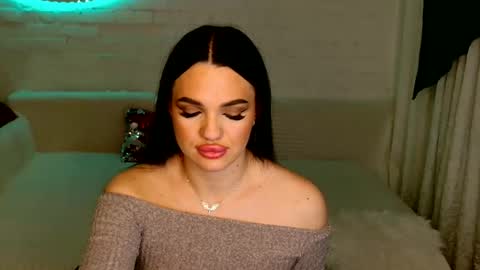 tasty_babyy online show from December 6, 2024, 10:52 pm