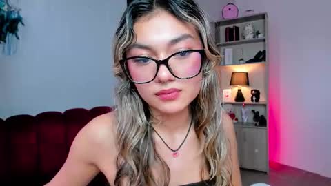 Snapshot of tatiana_mendoza chatting on October 22, 2025, 3:56 pm tatiana_mendoza online show from October 22, 2025, 3:56 pm