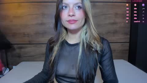 Snapshot of tatiana_monroe chatting on December 9, 2024, 10:32 am Hey Im Tatiana online show from December 9, 2024, 10:32 am