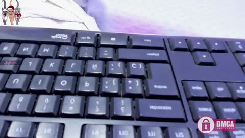 i am tatiana  online show from November 25, 2025, 12:16 pm