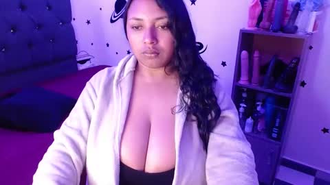 Snapshot of tatiana_wd chatting on January 7, 2025, 2:10 am tatiana online show from January 7, 2025, 2:10 am