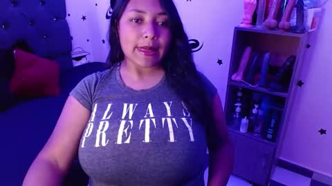Snapshot of tatiana_wd chatting on January 31, 2025, 1:22 am tatiana online show from January 31, 2025, 1:22 am