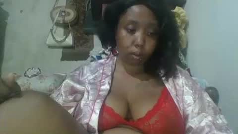 Snapshot of tatianahery chatting on February 21, 2026, 4:24 am tatianahery online show from February 21, 2026, 4:24 am