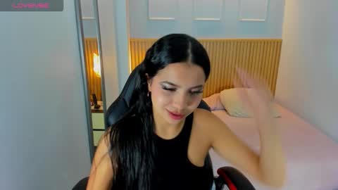 T A T I  online show from February 26, 2026, 10:42 pm