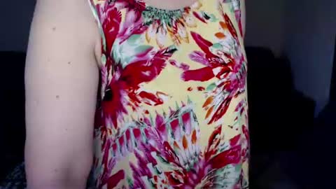 Tattease online show from June 26, 2026, 5:17 pm