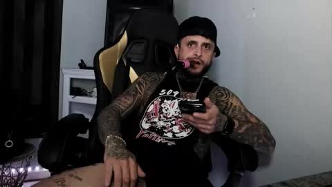 tatted_daddy69 online show from December 22, 2025, 3:47 am