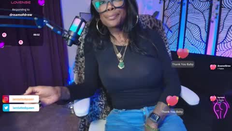 Snapshot of tatted_vixen chatting on November 10, 2025, 4:44 am Tatted Queen online show from November 10, 2025, 4:44 am