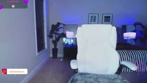 Snapshot of tatted_vixen chatting on November 20, 2025, 11:04 pm Tatted Queen online show from November 20, 2025, 11:04 pm