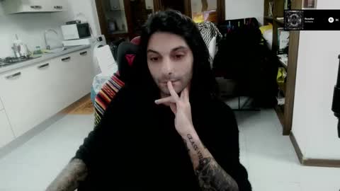 tattedfit online show from December 2, 2025, 4:35 pm