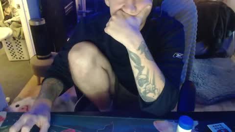 tattedhubs5 online show from October 23, 2025, 8:51 pm