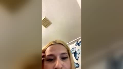 Tattedlilmama online show from July 21, 2026, 2:41 pm