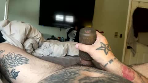 Tattedlover84. stroke edge online show from December 7, 2024, 1:29 pm