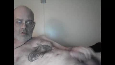 tattedpanther online show from March 5, 2025, 10:22 am