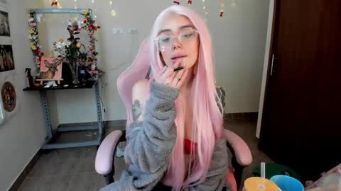 Snapshot of tattoed_bunny9 chatting on February 14, 2026, 1:52 pm Rose Marie online show from February 14, 2026, 1:52 pm