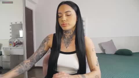 Kendra     onlyfans- online show from February 17, 2025, 9:08 pm