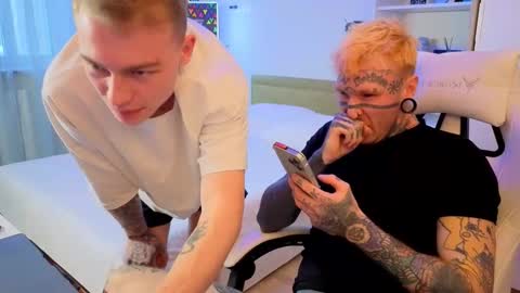 Alex but u can call me Theo online show from January 9, 2026, 11:57 am