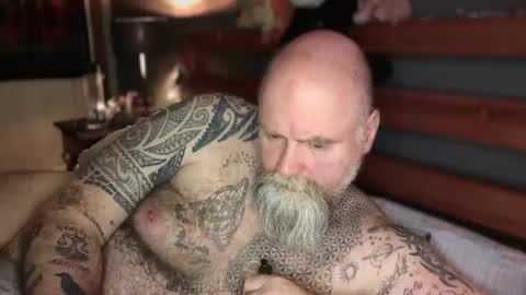 Tattooeddilf 01 online show from October 31, 2025, 10:22 pm