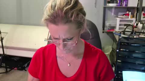 Lisa Lovely online show from January 29, 2025, 8:14 pm