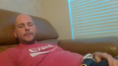 Snapshot of tattooman5555 chatting on March 6, 2025, 5:33 pm Tattooman online show from March 6, 2025, 5:33 pm