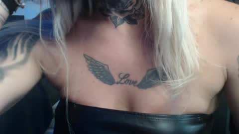 Snapshot of tatuada_safada chatting on June 12, 2026, 7:29 am tatuada_safada online show from June 12, 2026, 7:29 am
