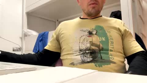 Tatuador40 online show from February 28, 2025, 11:56 pm