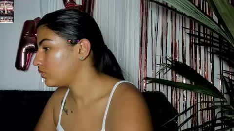 Tatiana Gomez online show from September 16, 2025, 8:37 am