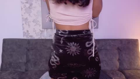 Taty Miller online show from April 1, 2026, 7:33 pm