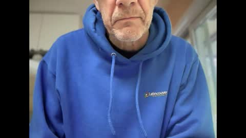 Snapshot of tauromolo chatting on December 9, 2024, 6:14 pm tauromolo online show from December 9, 2024, 6:14 pm