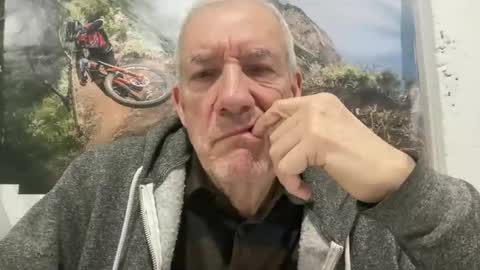 Snapshot of tauromolo chatting on February 19, 2026, 2:18 am tauromolo online show from February 19, 2026, 2:18 am