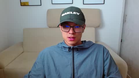 taurus4k online show from January 23, 2025, 1:08 am