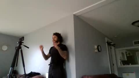 Snapshot of taurusbaeforever chatting on November 25, 2025, 7:47 pm taurusbaeforever online show from November 25, 2025, 7:47 pm