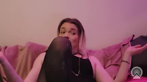 Snapshot of taviatight chatting on March 14, 2026, 1:01 am taviatight online show from March 14, 2026, 1:01 am