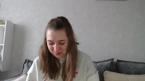 Snapshot of taxxxu chatting on December 22, 2024, 9:00 am Diana online show from December 22, 2024, 9:00 am