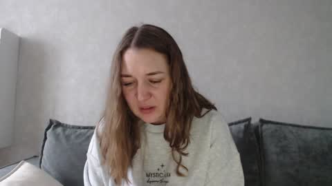 Snapshot of taxxxu chatting on December 29, 2024, 11:07 am Diana online show from December 29, 2024, 11:07 am