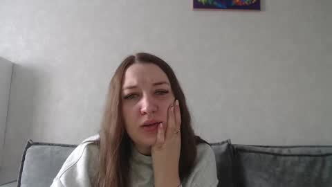 Snapshot of taxxxu chatting on March 1, 2025, 8:34 am Diana online show from March 1, 2025, 8:34 am