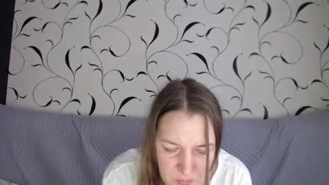 Snapshot of taxxxu chatting on October 25, 2025, 10:23 am Diana online show from October 25, 2025, 10:23 am