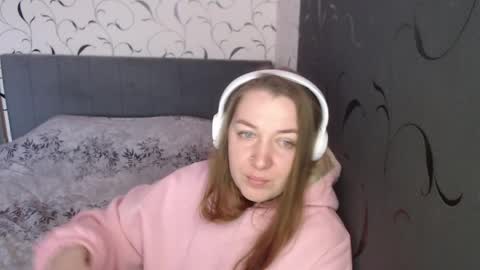 Diana online show from April 1, 2026, 6:25 am